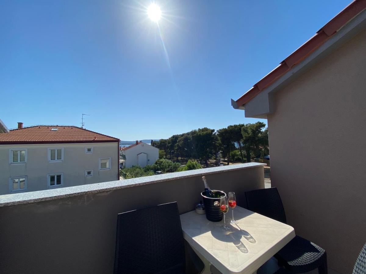 Apartments A&A Биоград-на-Мору Экстерьер фото