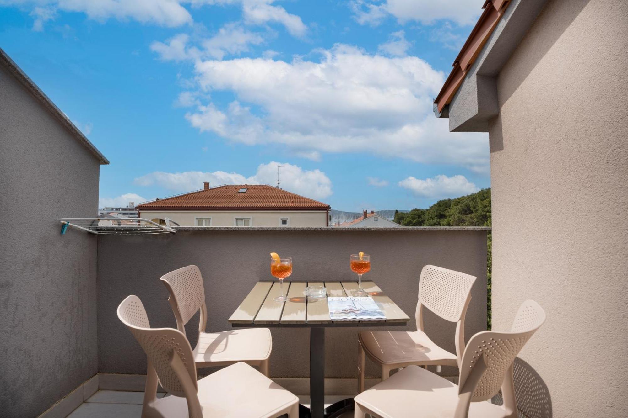 Apartments A&A Биоград-на-Мору Номер фото